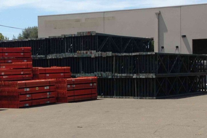 Used Industrial Pallet Racks Near